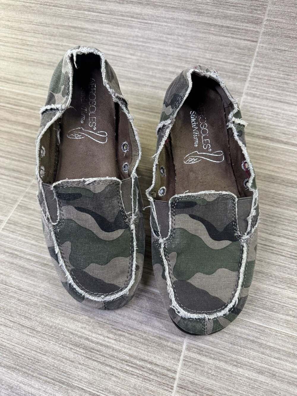 Aerosoles Stitch N Turn So Soft Camo Slip-On Shoes Size 7M